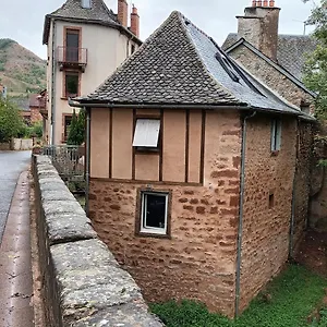 La Maison Des Vignes Hébergement de vacances Clairvaux-d'Aveyron